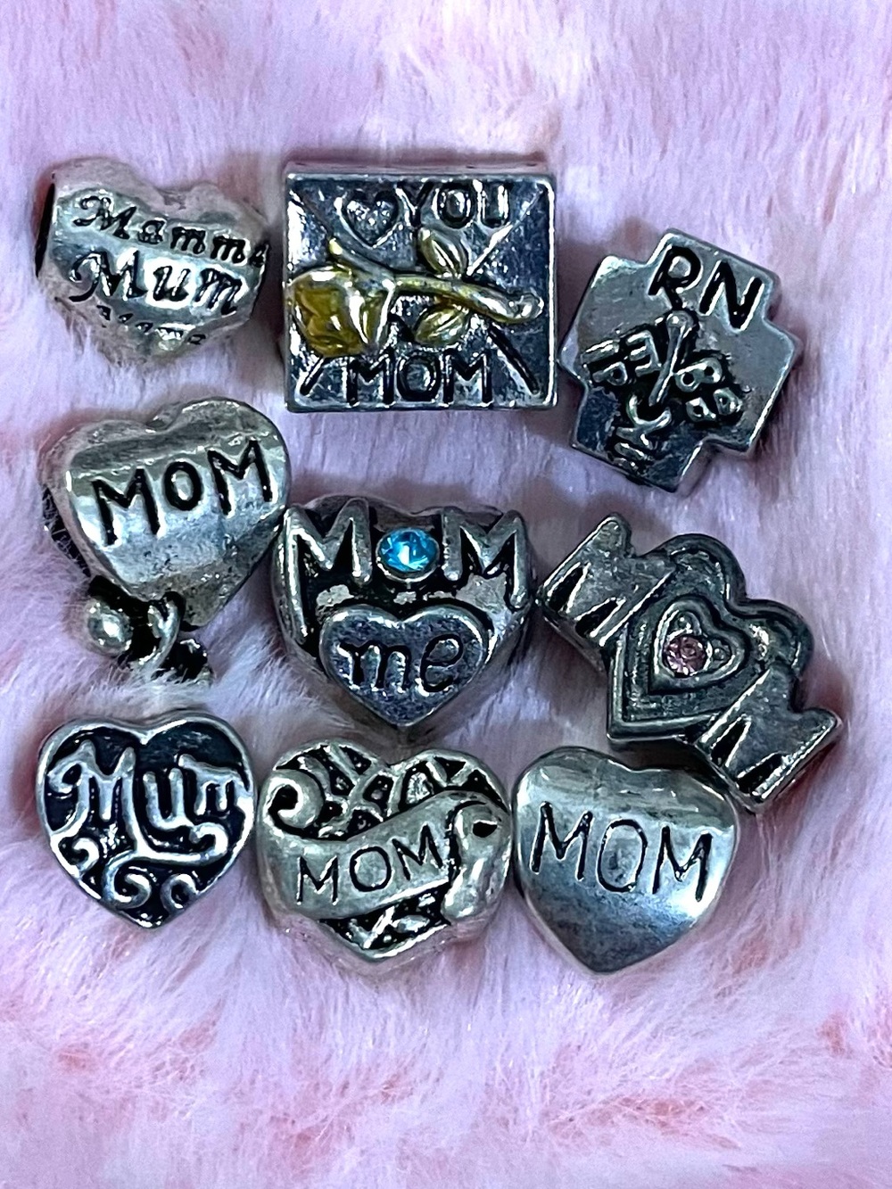 9 Mom RN REGISTERED NURSE Charm Set